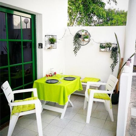 Sunny Corner Apartment ปูแอร์โตเดลคาร์เมน ภายนอก รูปภาพ