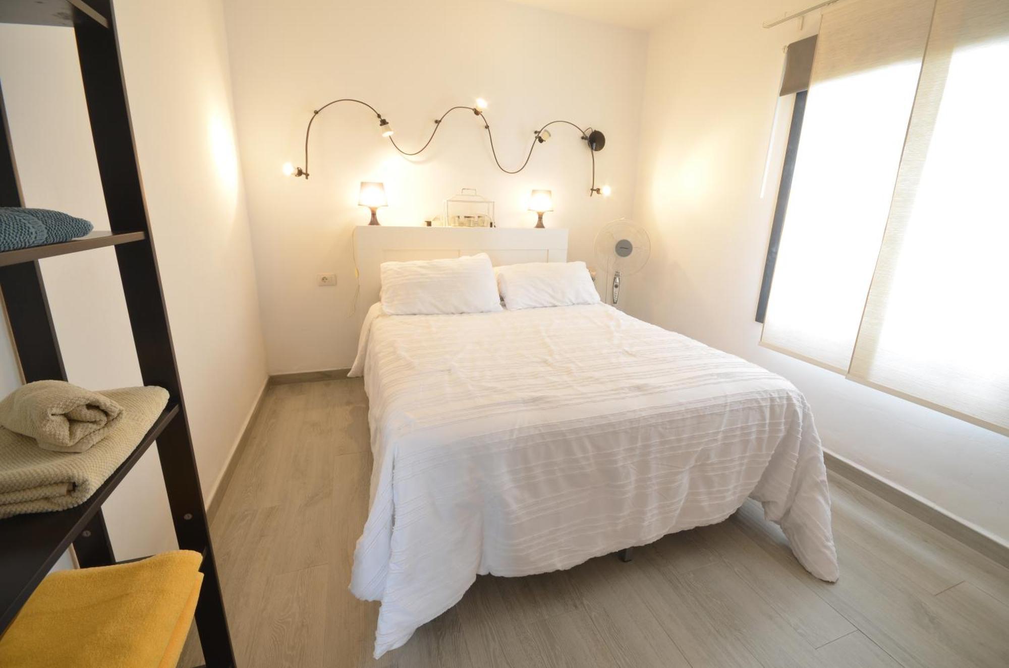 Sunny Corner Apartment ปูแอร์โตเดลคาร์เมน ภายนอก รูปภาพ