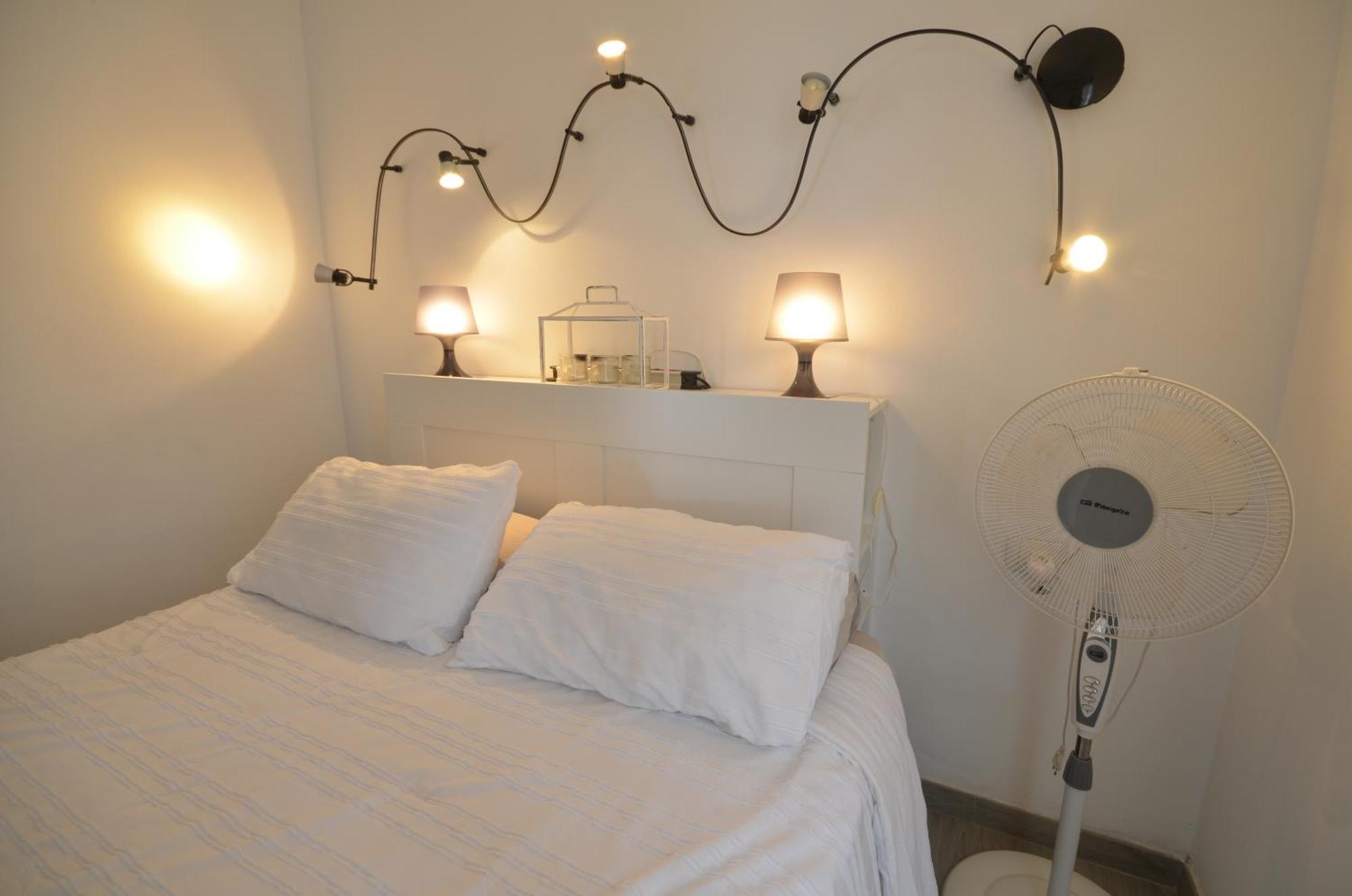 Sunny Corner Apartment ปูแอร์โตเดลคาร์เมน ภายนอก รูปภาพ