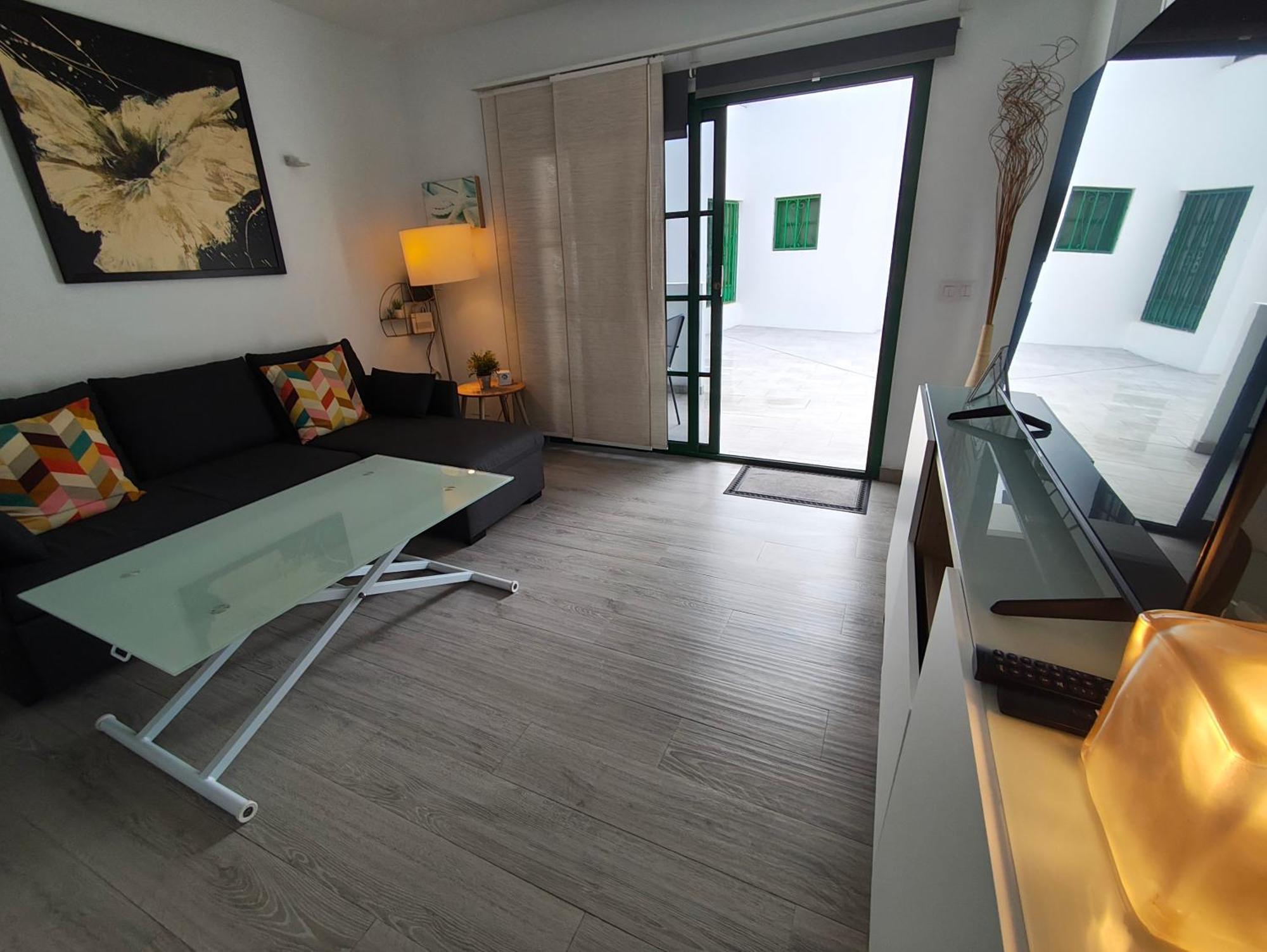 Sunny Corner Apartment ปูแอร์โตเดลคาร์เมน ภายนอก รูปภาพ