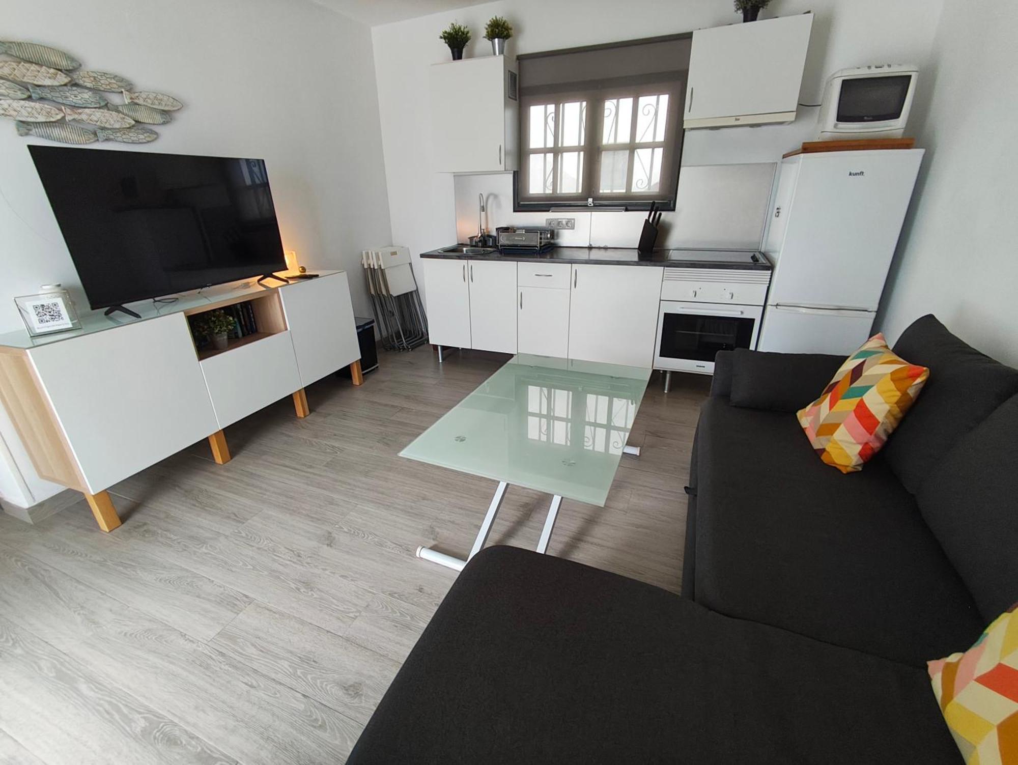 Sunny Corner Apartment ปูแอร์โตเดลคาร์เมน ภายนอก รูปภาพ