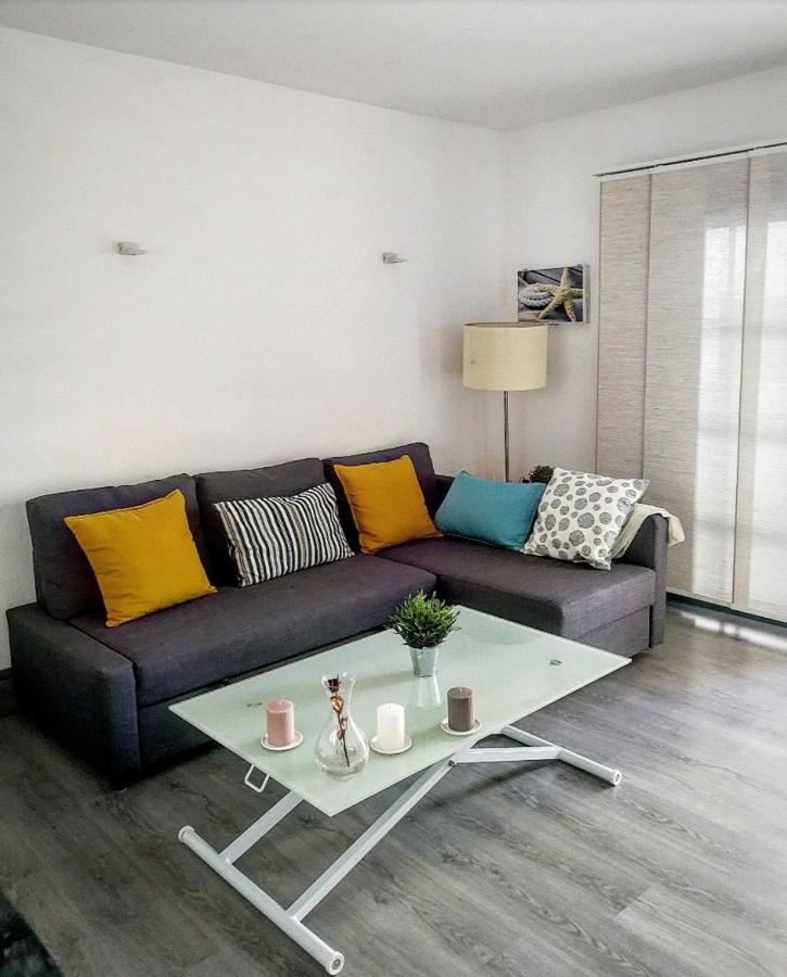 Sunny Corner Apartment ปูแอร์โตเดลคาร์เมน ภายนอก รูปภาพ