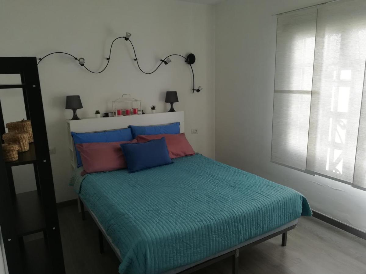 Sunny Corner Apartment ปูแอร์โตเดลคาร์เมน ภายนอก รูปภาพ